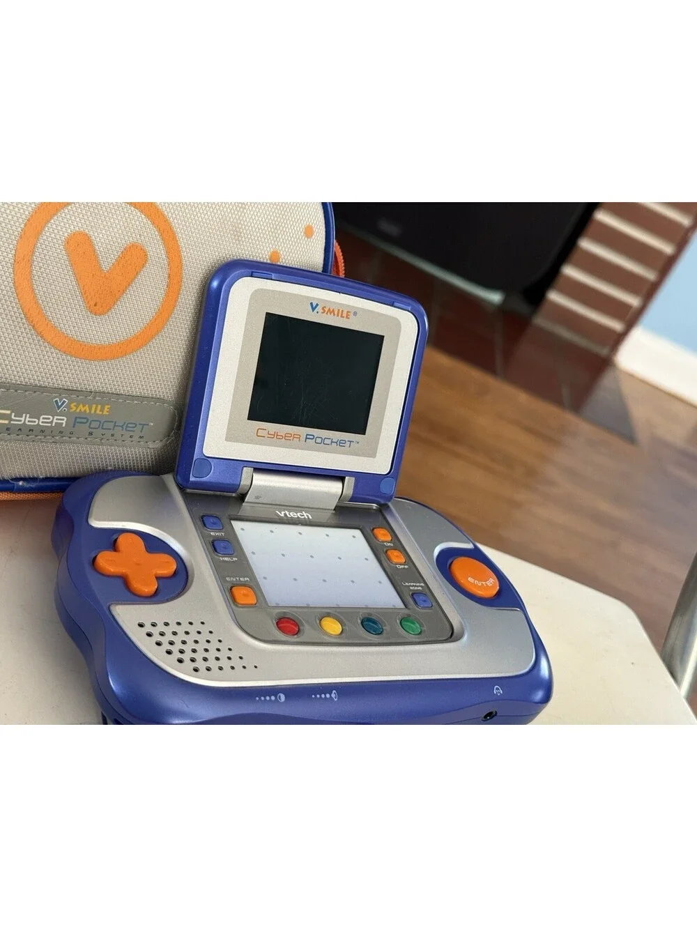 VTech V.Smile Cyber Pocket Handheld Electronic Learning System W/case, Game